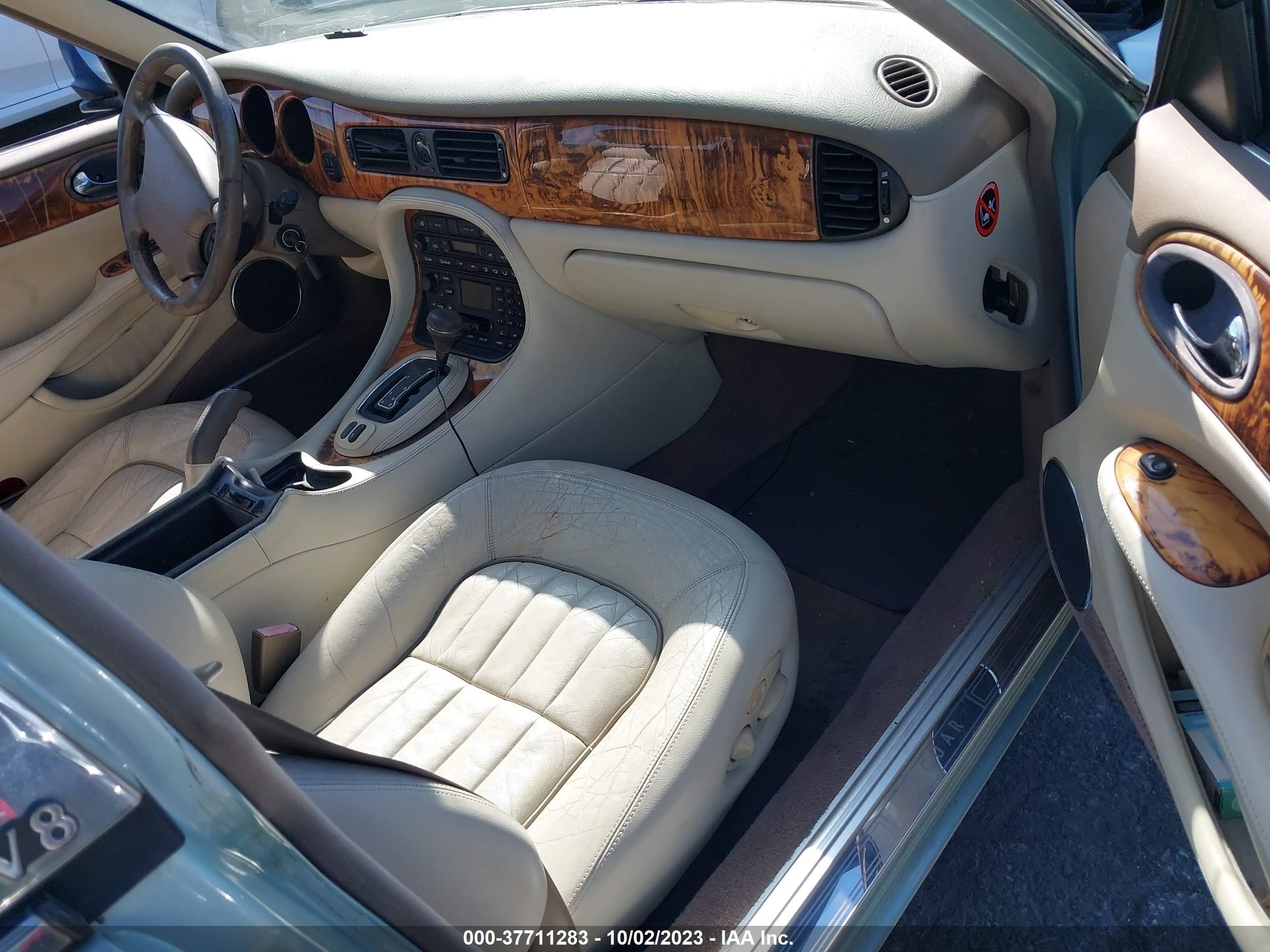 Photo 4 VIN: SAJDA14C53LF50729 - JAGUAR XJ 