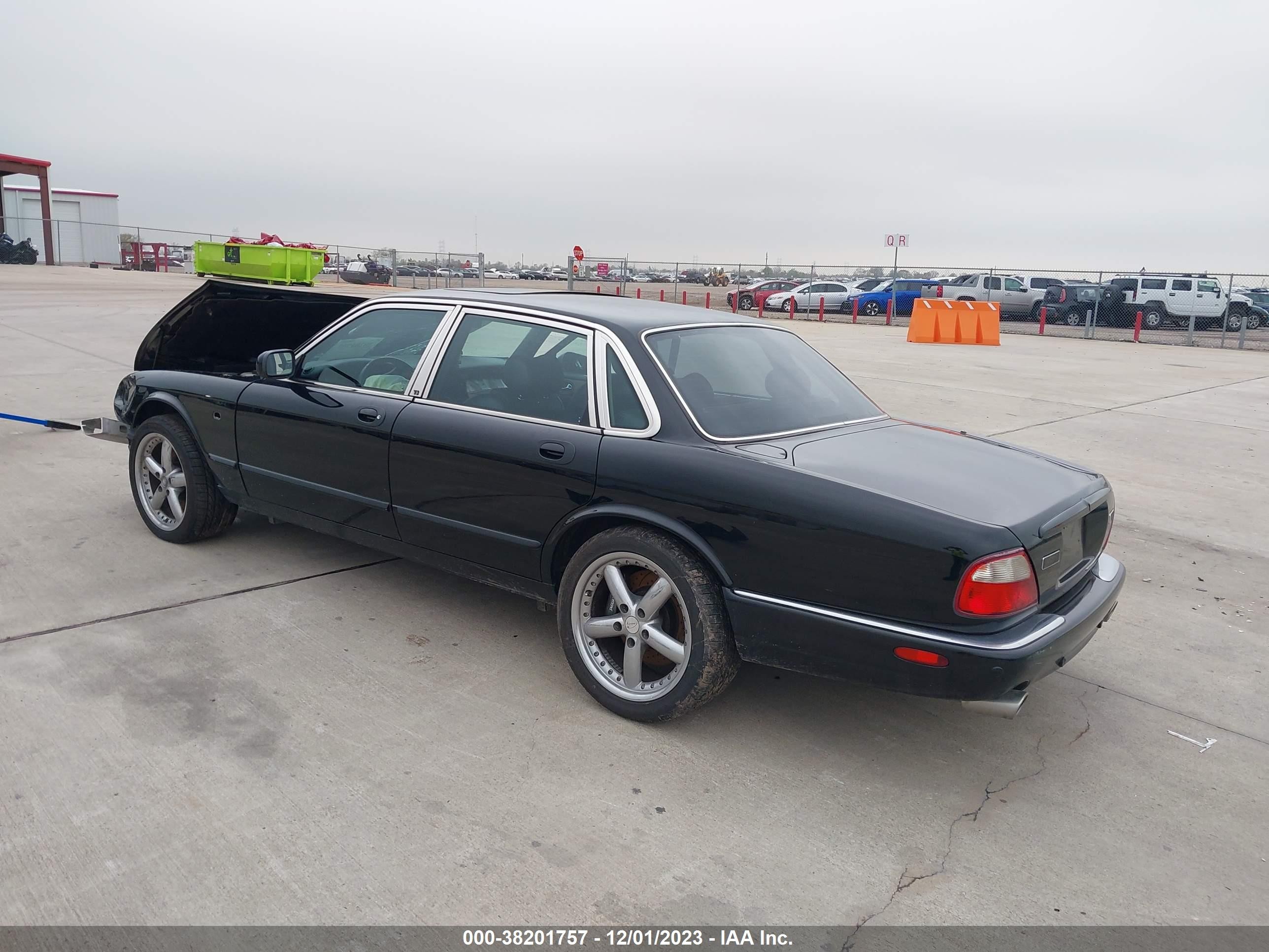 Photo 2 VIN: SAJDA15B33MF56061 - JAGUAR XJ 