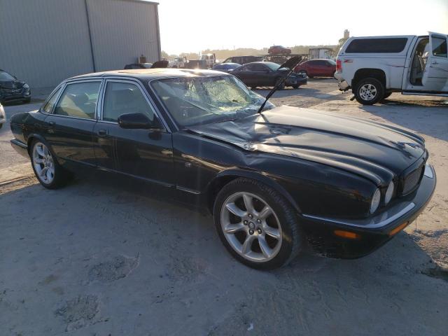 Photo 3 VIN: SAJDA15B9YMF17059 - JAGUAR XJR 