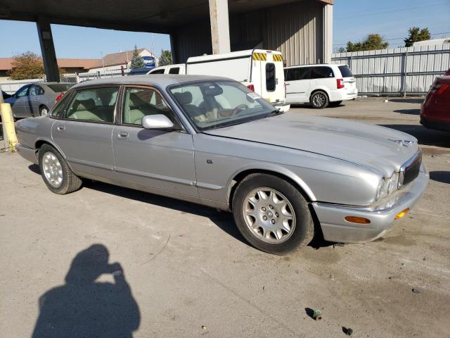 Photo 3 VIN: SAJDA23C41LF28547 - JAGUAR XJ8 L 