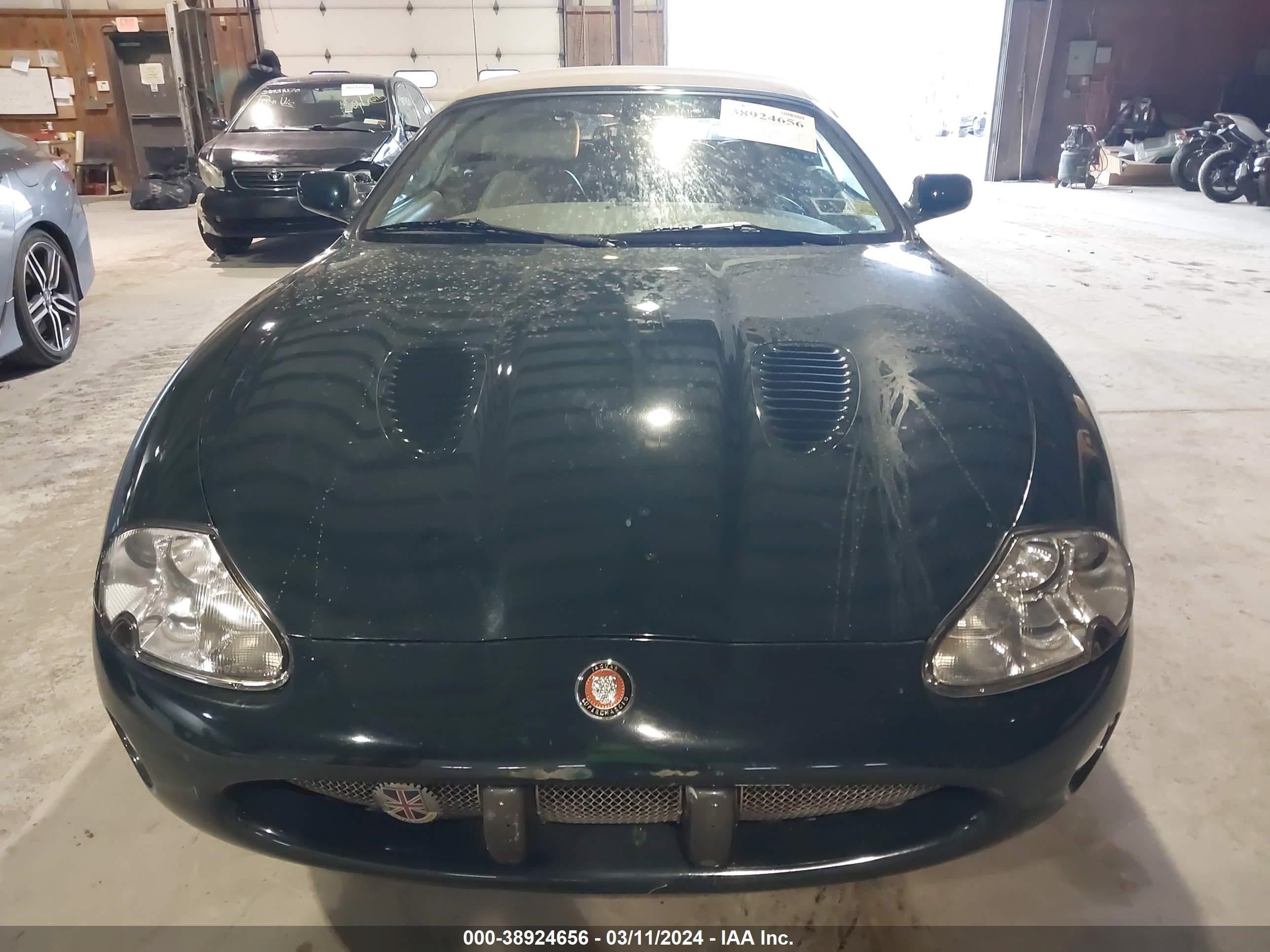 Photo 11 VIN: SAJDA42B21PA13978 - JAGUAR XKR 