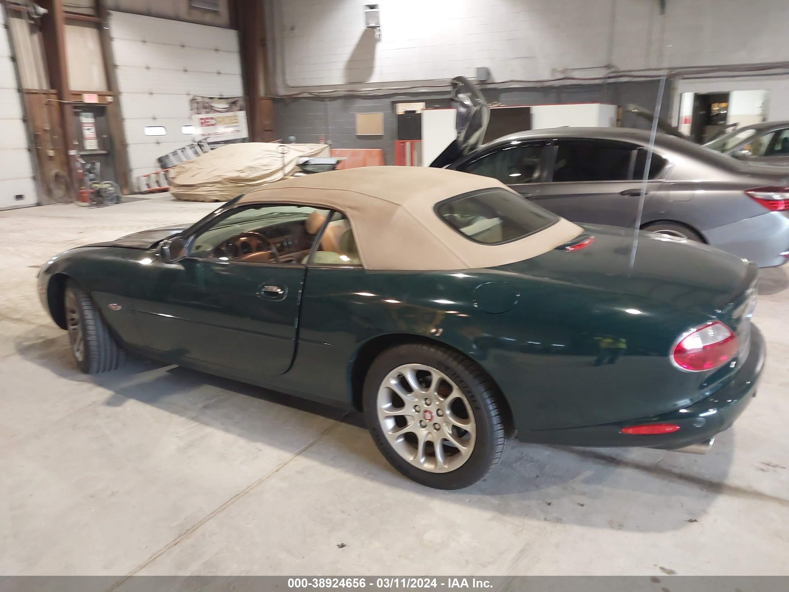 Photo 13 VIN: SAJDA42B21PA13978 - JAGUAR XKR 