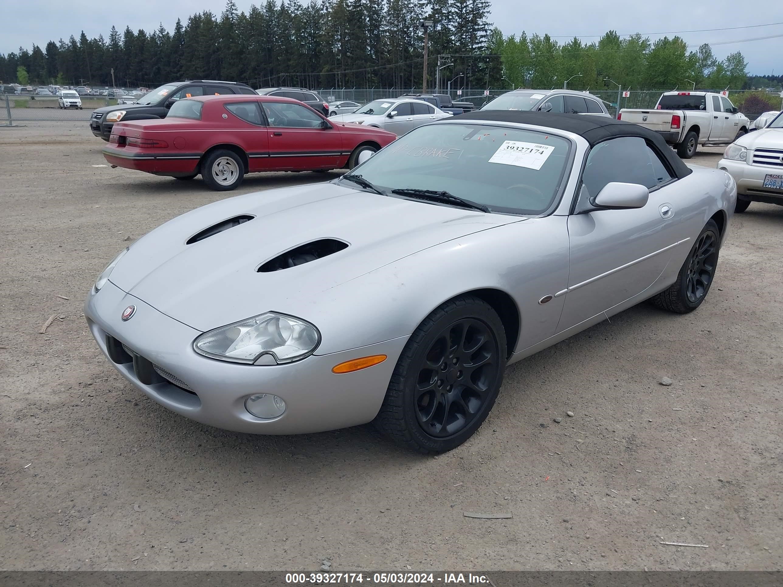 Photo 1 VIN: SAJDA42B22PA25338 - JAGUAR XKR 