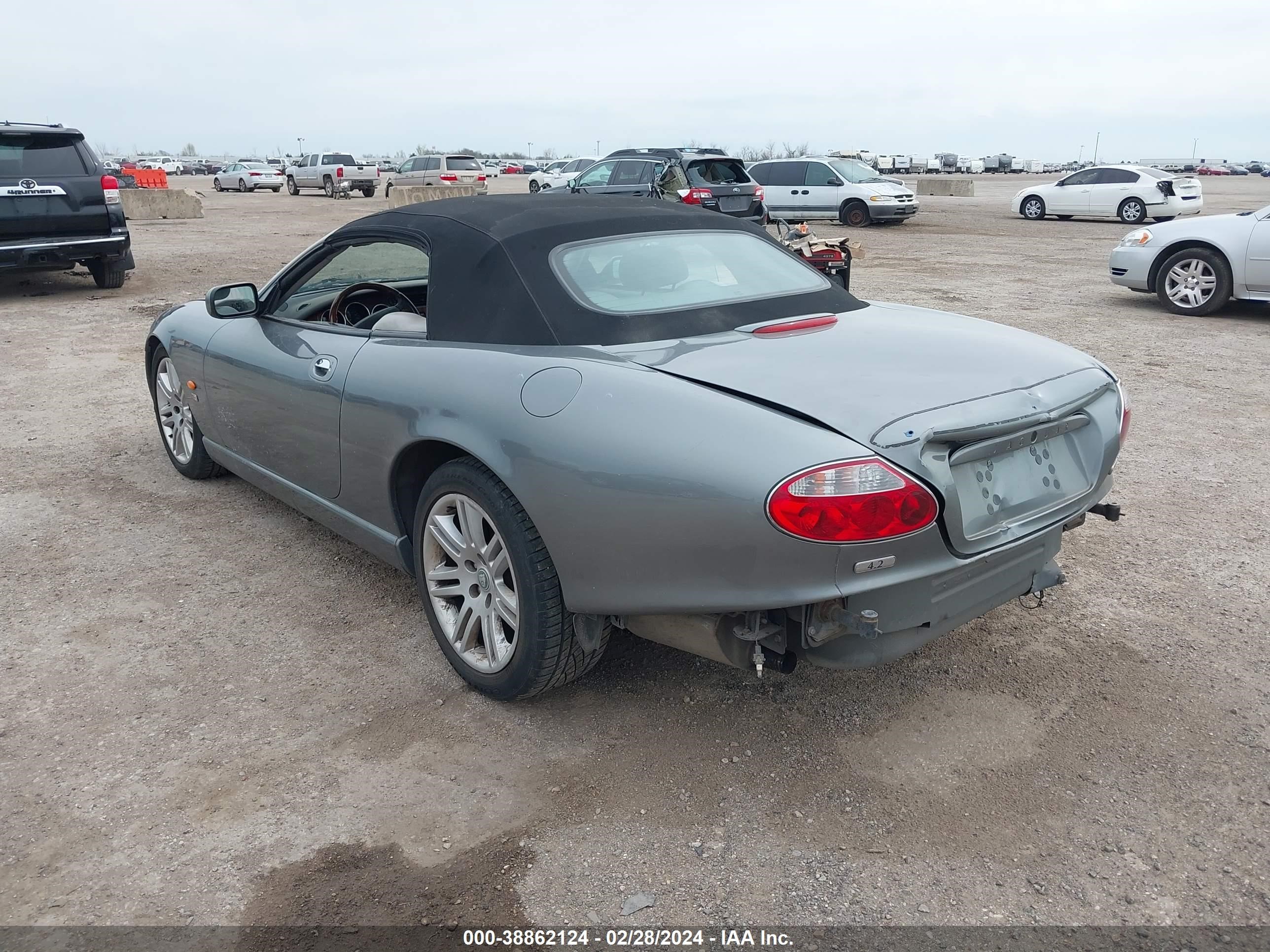 Photo 2 VIN: SAJDA42B353A40653 - JAGUAR XKR 