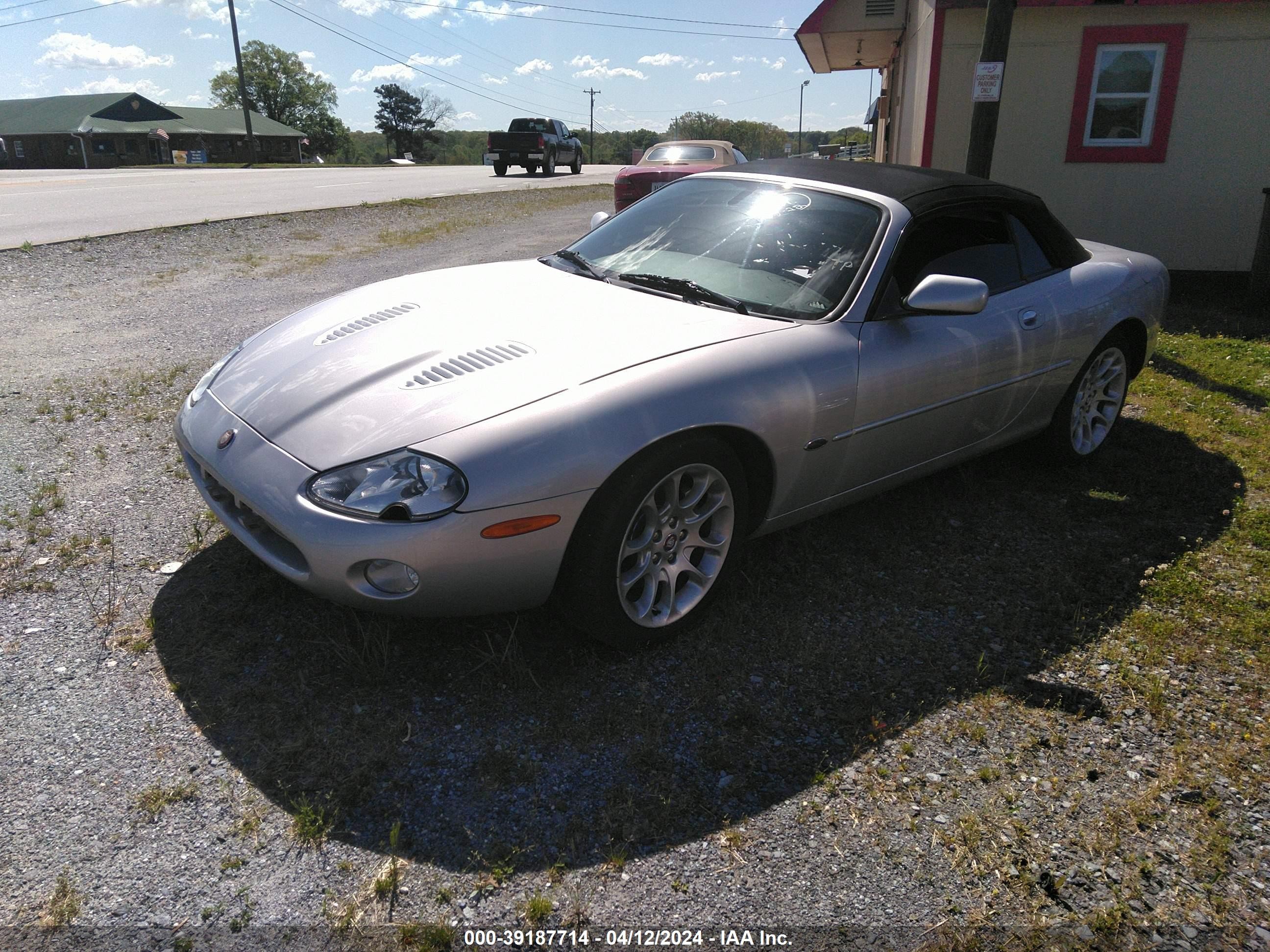 Photo 1 VIN: SAJDA42B62PA23232 - JAGUAR XKR 