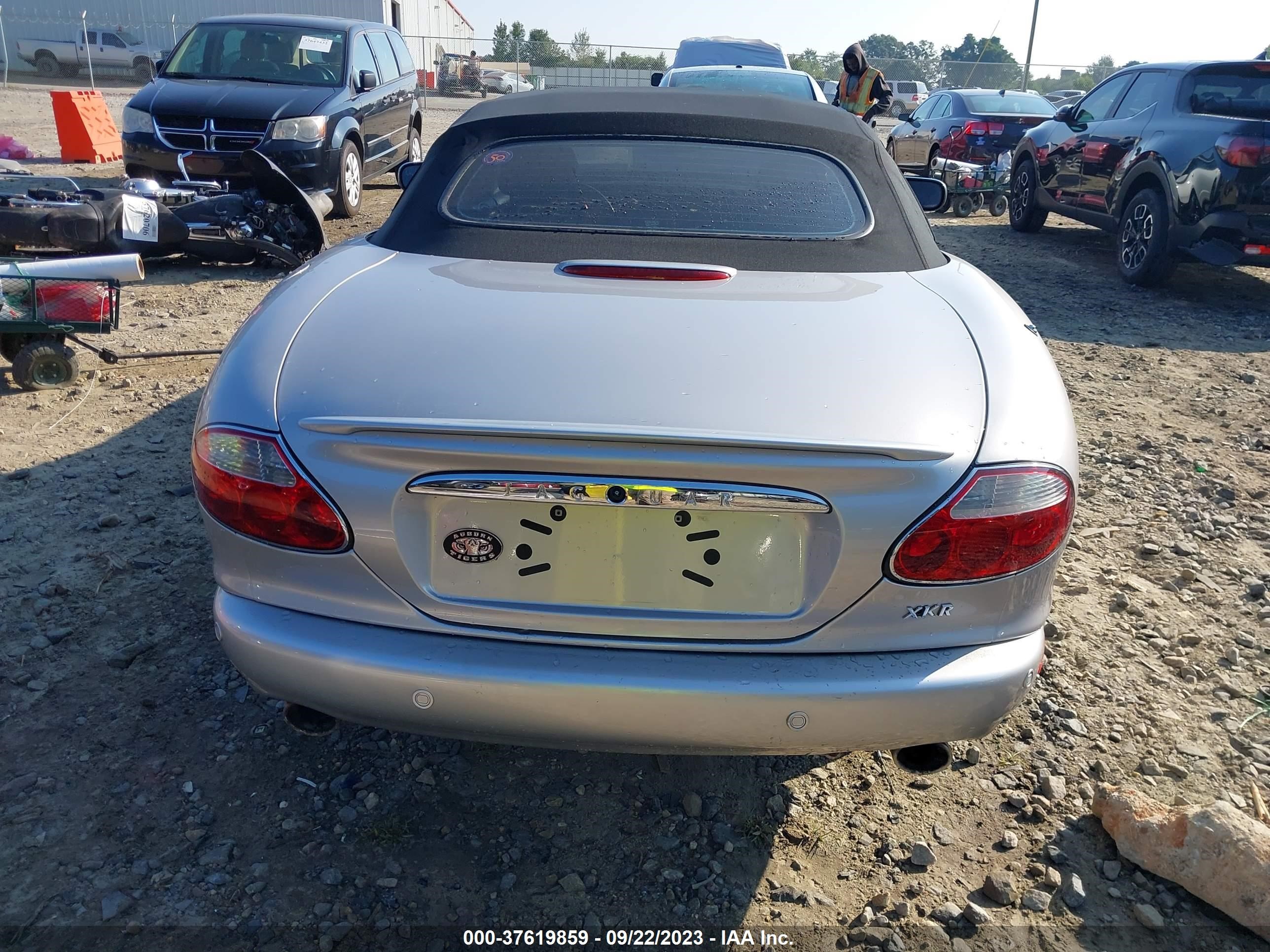 Photo 16 VIN: SAJDA42B62PA23432 - JAGUAR XK 