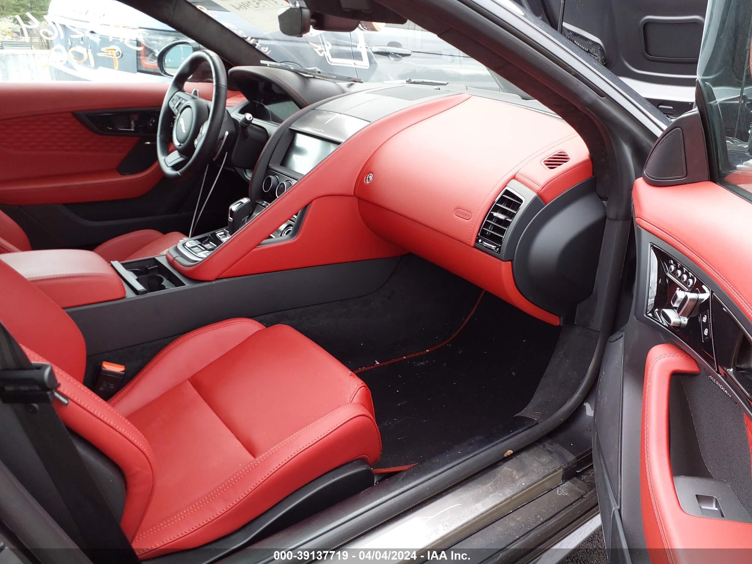 Photo 5 VIN: SAJDV5EE5RCK84243 - JAGUAR F-TYPE 