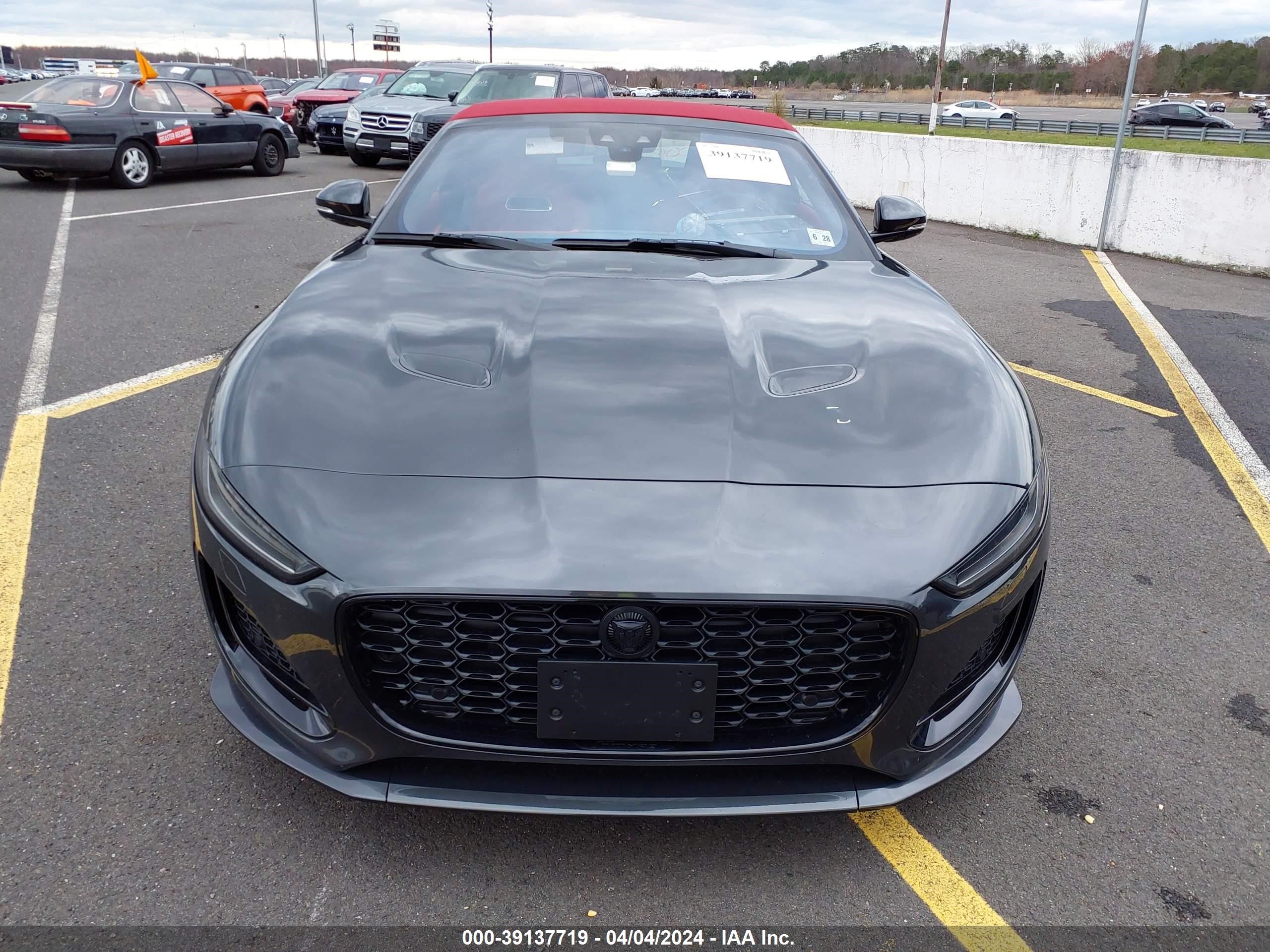 Photo 6 VIN: SAJDV5EE5RCK84243 - JAGUAR F-TYPE 