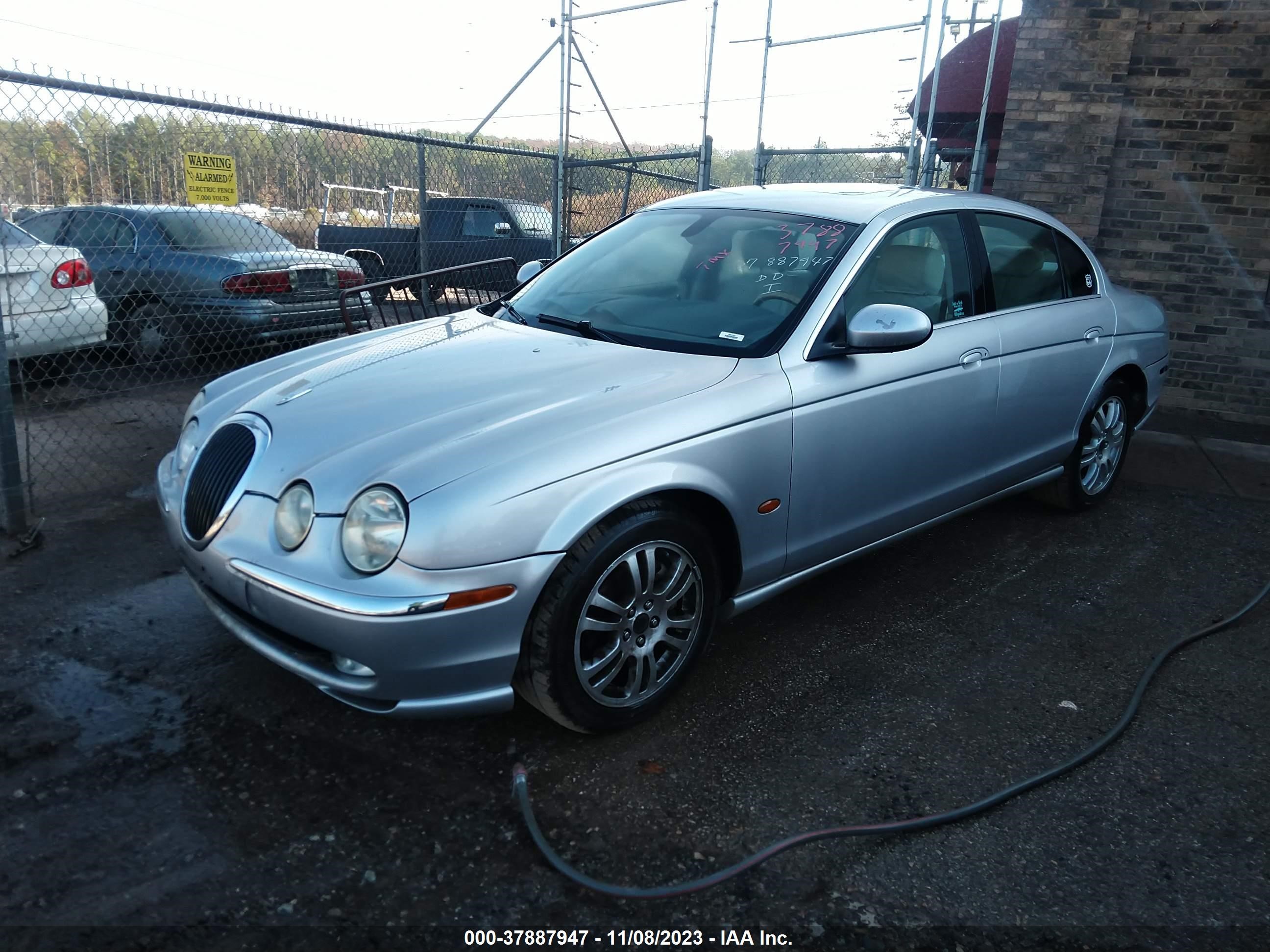 Photo 1 VIN: SAJEA01U33HM86170 - JAGUAR S-TYPE 