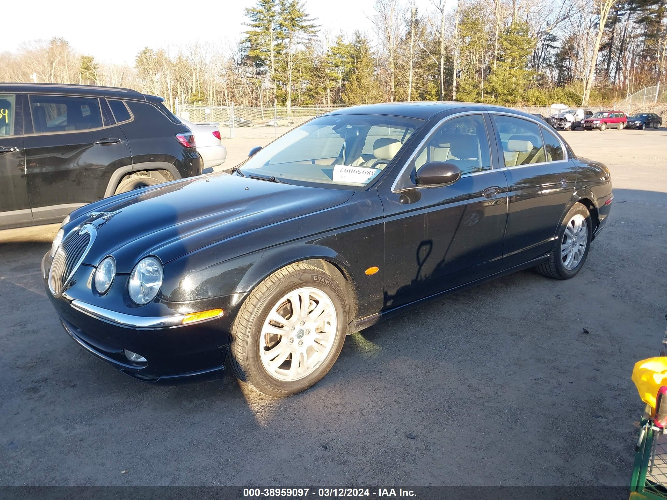 Photo 1 VIN: SAJEA01U83HM65783 - JAGUAR S-TYPE 