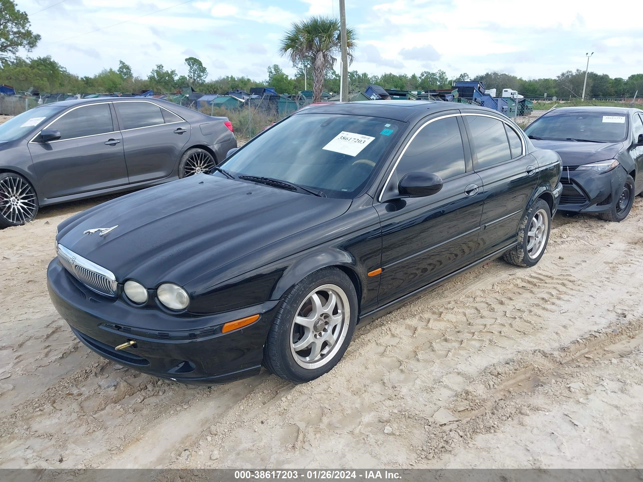 Photo 1 VIN: SAJEA51C54WE17582 - JAGUAR X-TYPE 