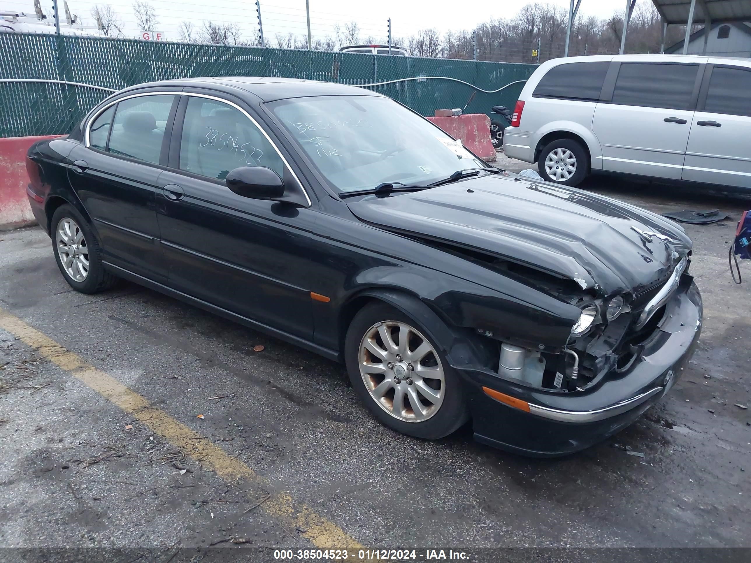 Photo 0 VIN: SAJEA51D02XC63606 - JAGUAR X-TYPE 