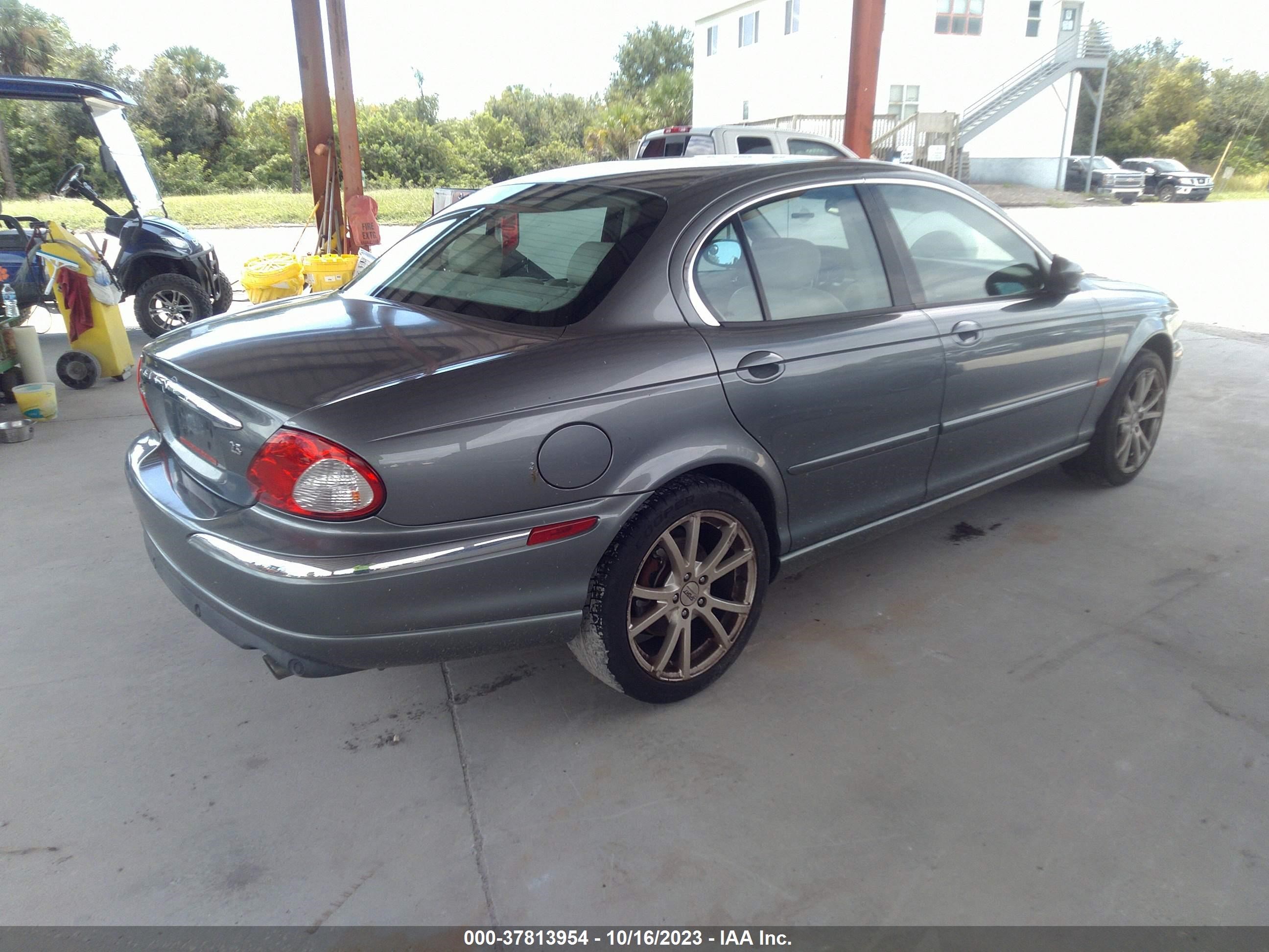 Photo 3 VIN: SAJEA51D23XC96107 - JAGUAR X-TYPE 