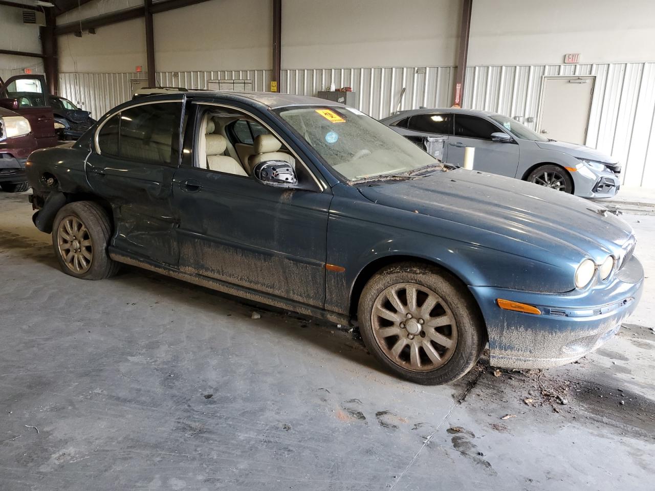 Photo 3 VIN: SAJEA51D43XC95640 - JAGUAR X-TYPE 