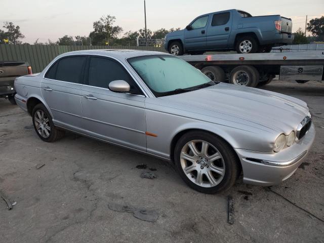 Photo 3 VIN: SAJEA71C54SG01326 - JAGUAR XJ8 