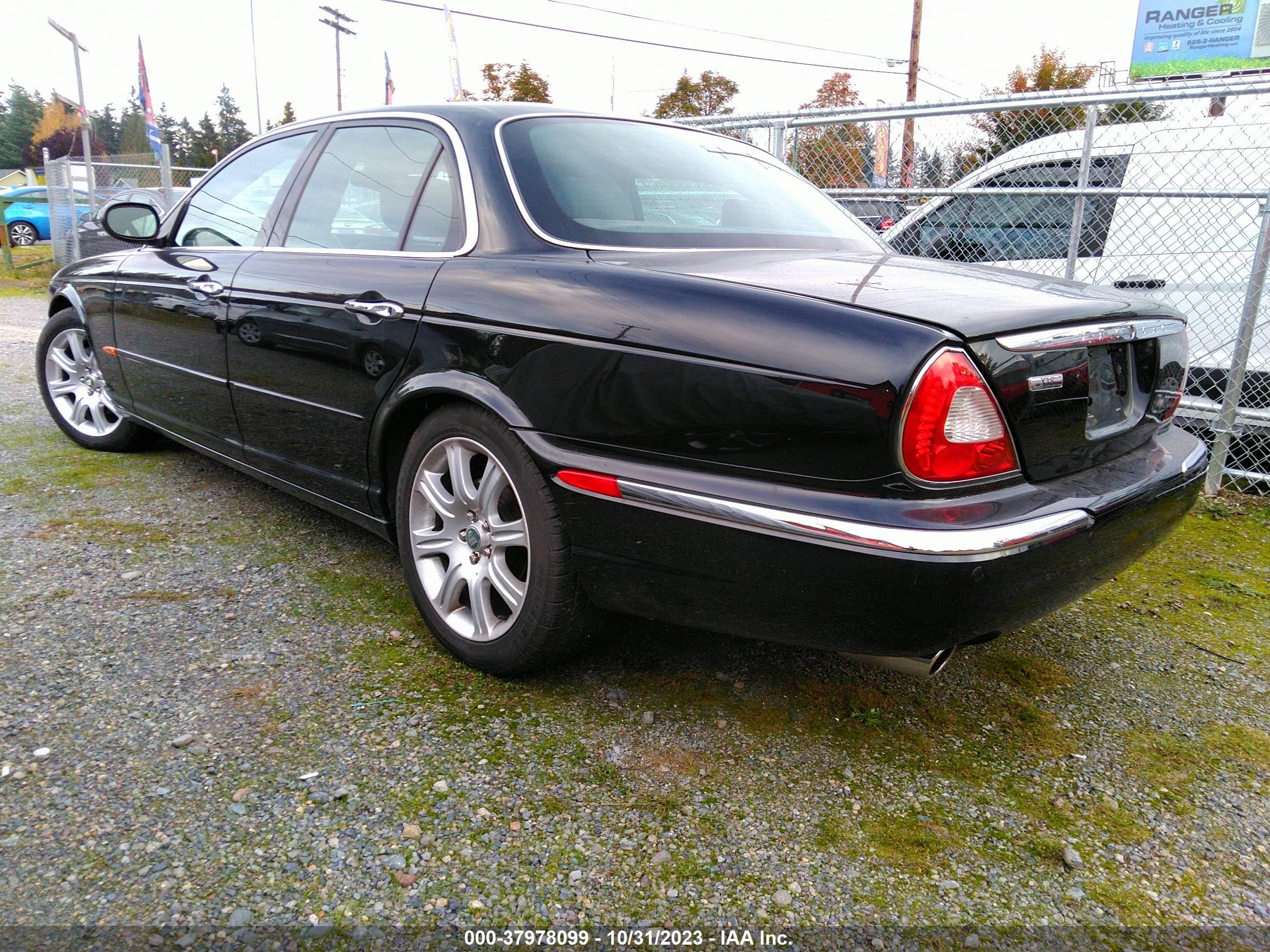 Photo 2 VIN: SAJEA71C74SG11162 - JAGUAR XJ 