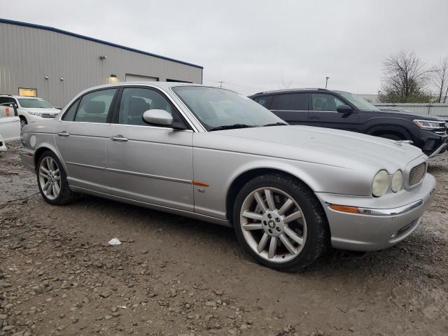 Photo 3 VIN: SAJEA73B24TG12363 - JAGUAR XJR S 