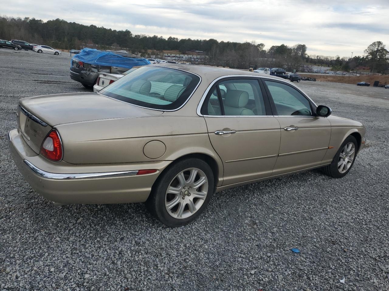 Photo 2 VIN: SAJEA74CX4SG10342 - JAGUAR XJR 