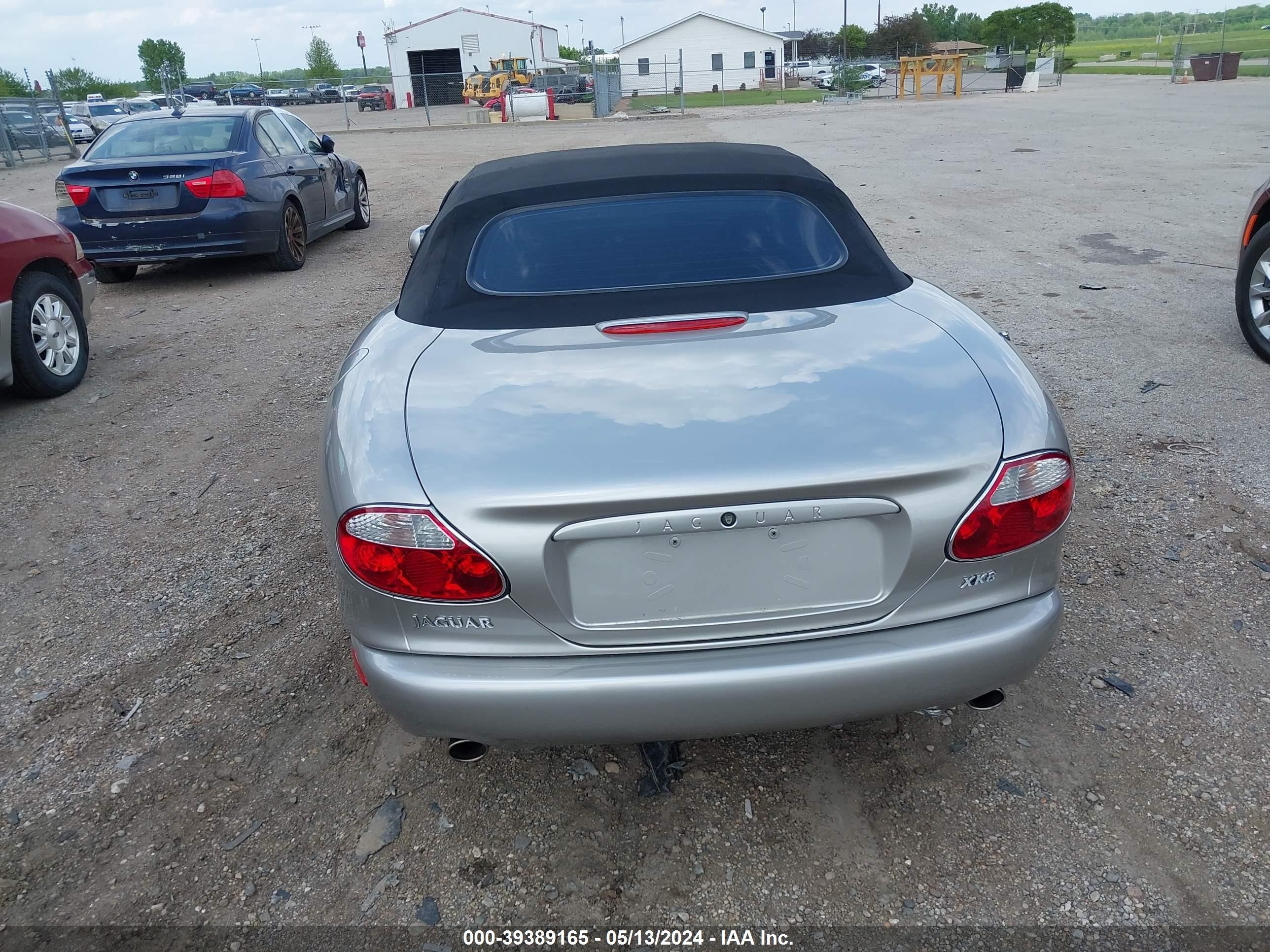 Photo 5 VIN: SAJGX2045XC040254 - JAGUAR XK 