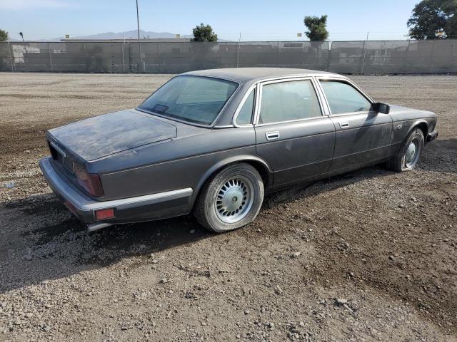 Photo 2 VIN: SAJHV1648JC522400 - JAGUAR XJ6 