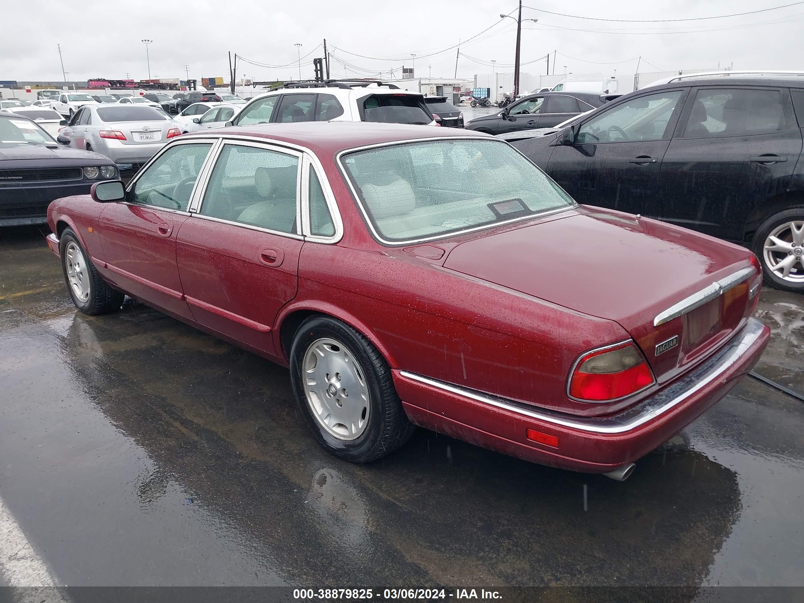 Photo 2 VIN: SAJHX1246VC788729 - JAGUAR XJ 