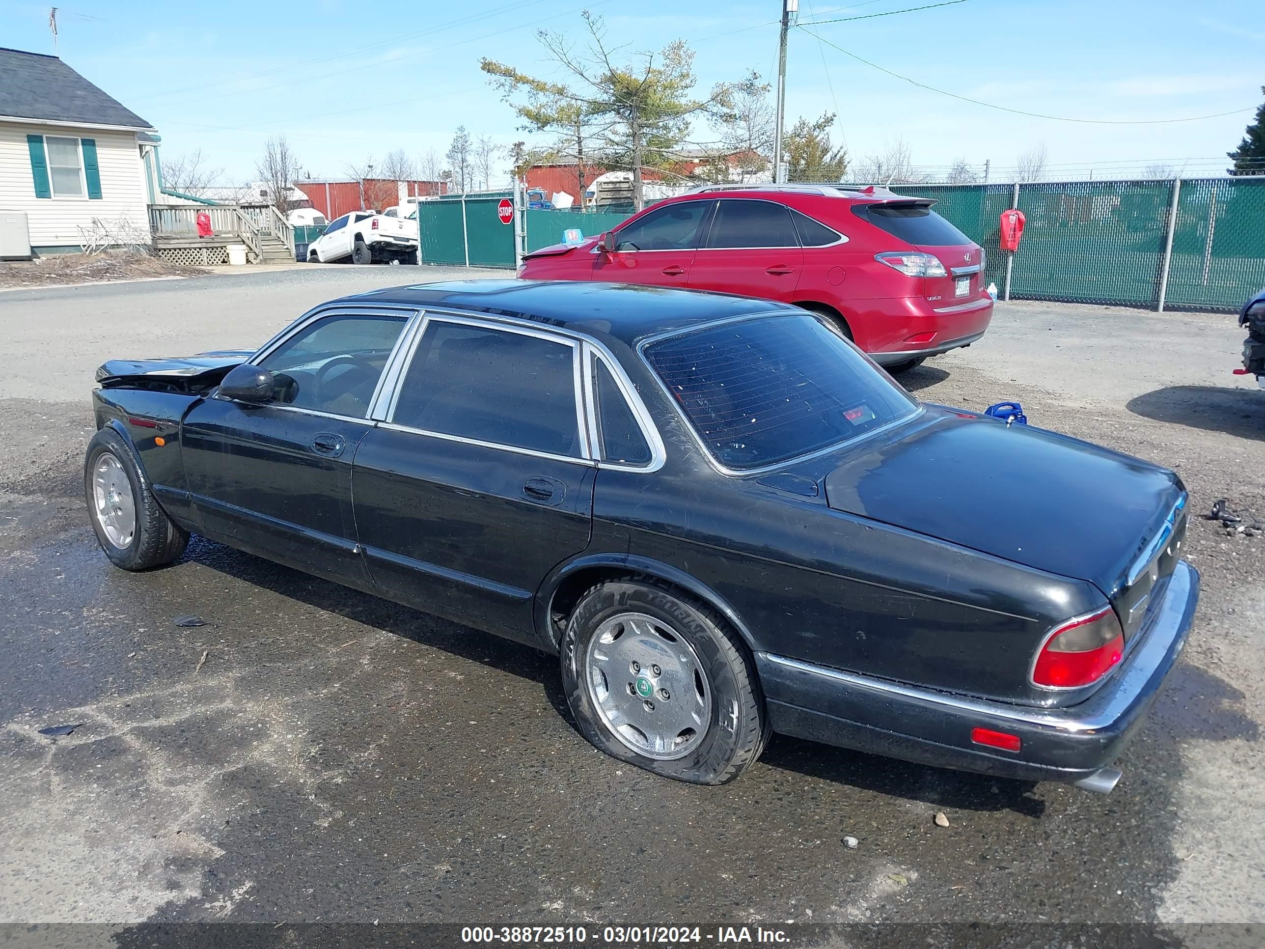 Photo 2 VIN: SAJHX1743SC738293 - JAGUAR XJ 