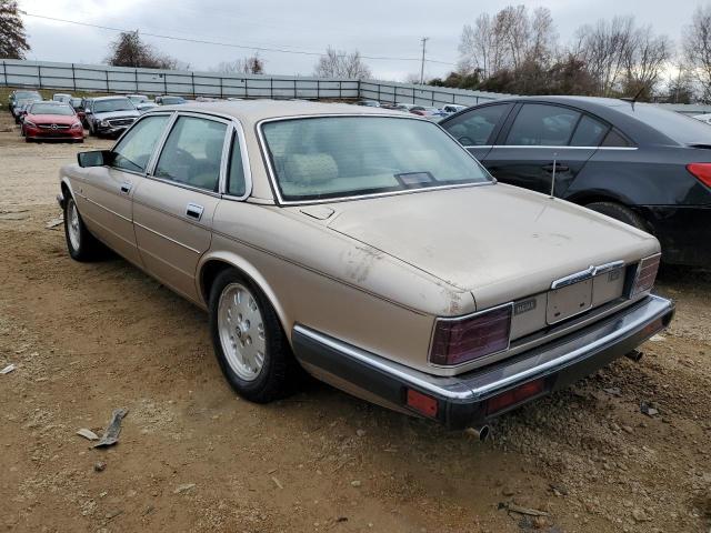 Photo 1 VIN: SAJHX1747RC689691 - JAGUAR XJ6 