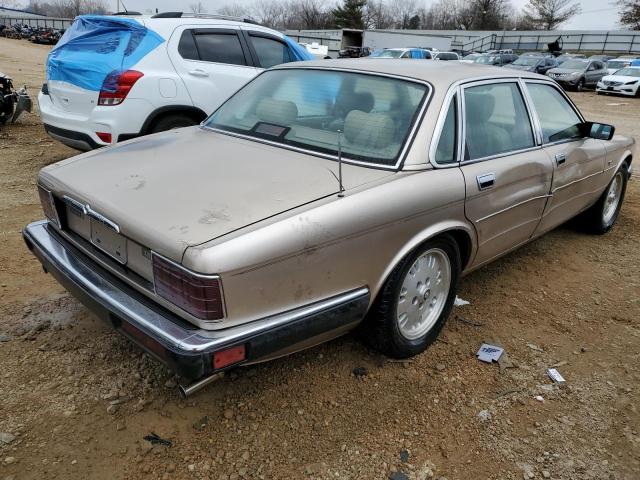 Photo 2 VIN: SAJHX1747RC689691 - JAGUAR XJ6 