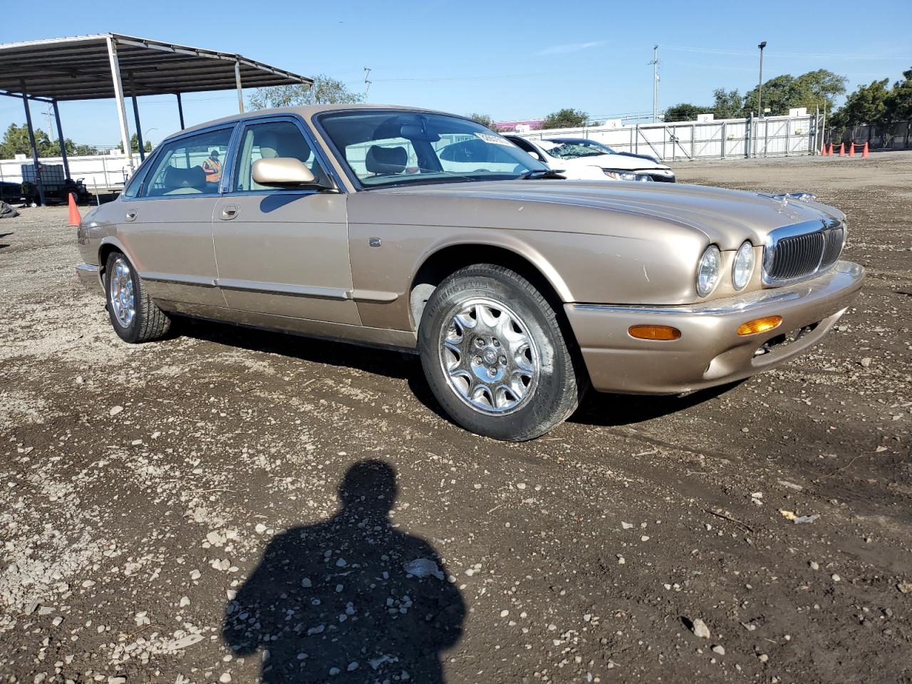 Photo 3 VIN: SAJHX6242WC826777 - JAGUAR XJ 