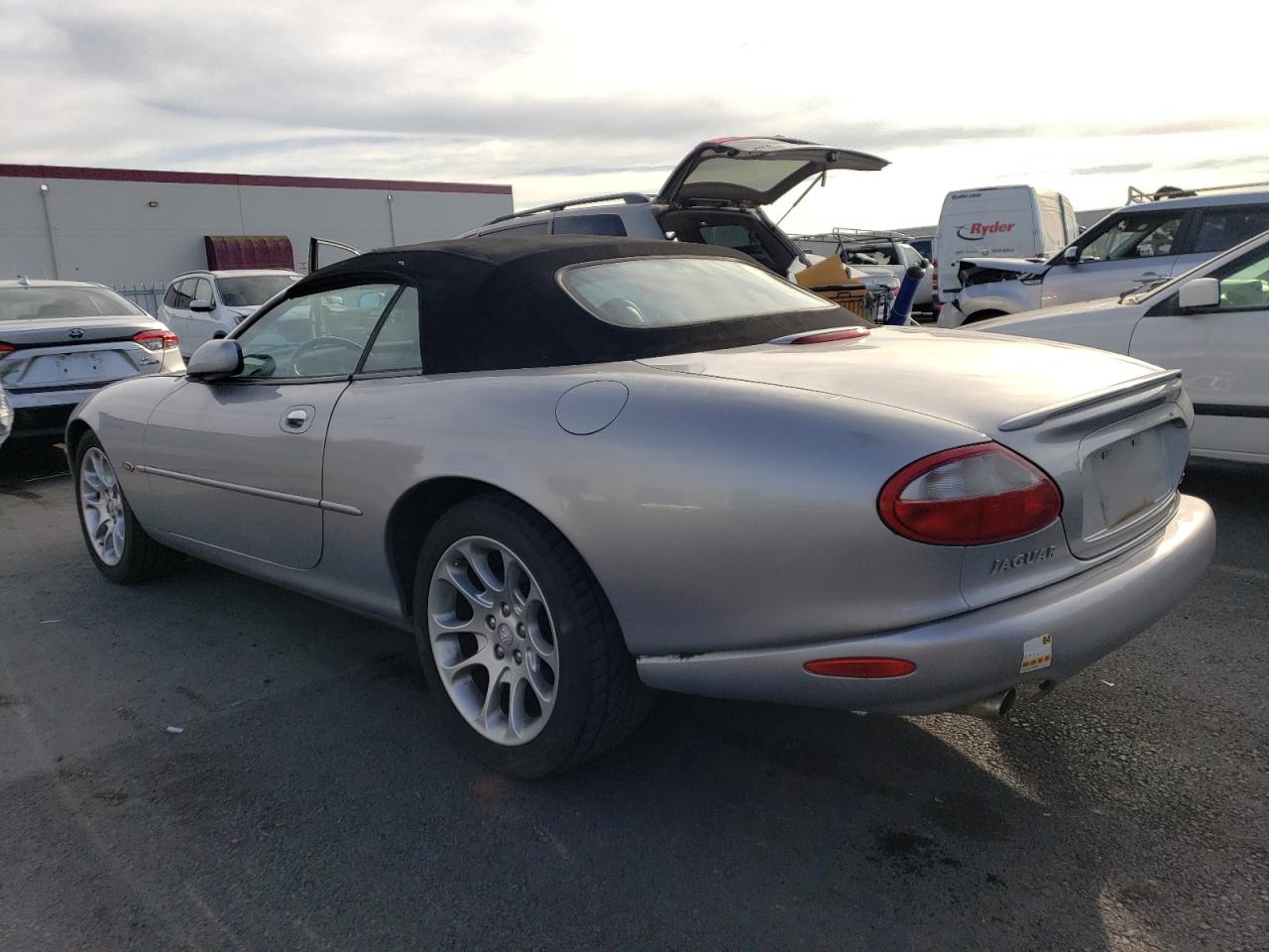 Photo 1 VIN: SAJJA42B8YPA07146 - JAGUAR XKR 