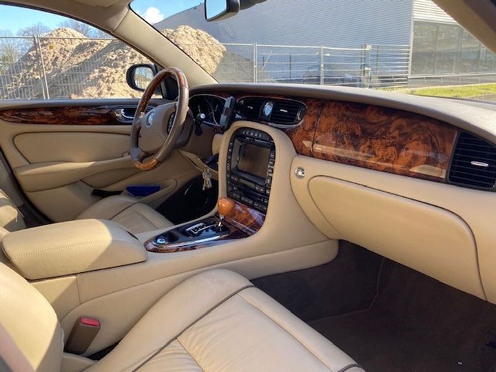 Photo 9 VIN: SAJKA87K37SH14087 - JAGUAR XJ 