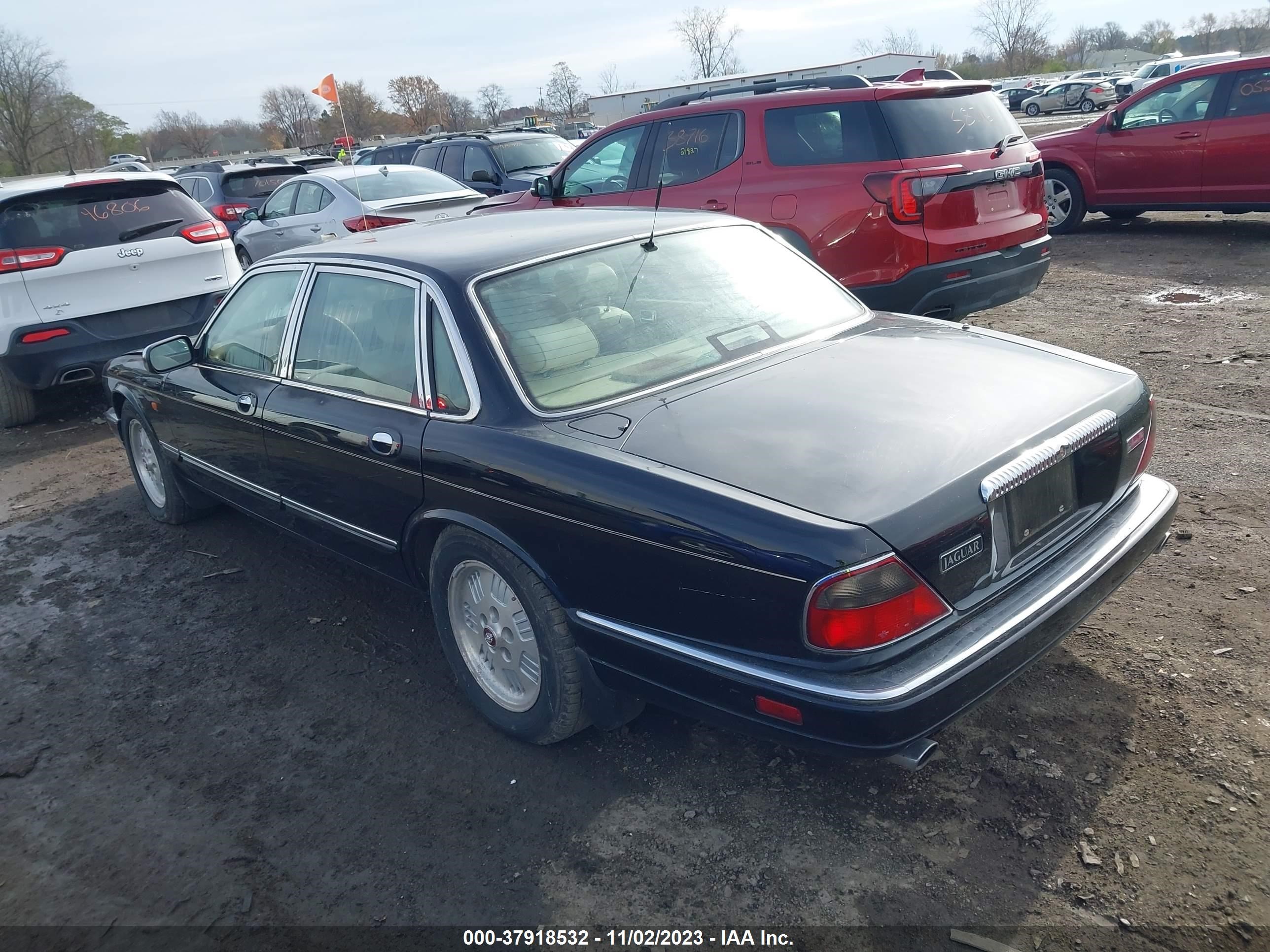 Photo 2 VIN: SAJKX1745SC741007 - JAGUAR NULL 