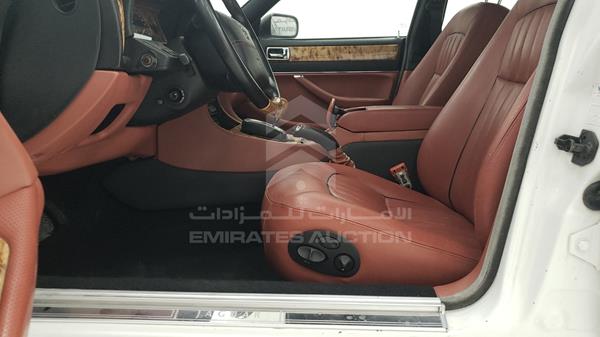 Photo 10 VIN: SAJLHKLD4BP770091 - JAGUAR X J 