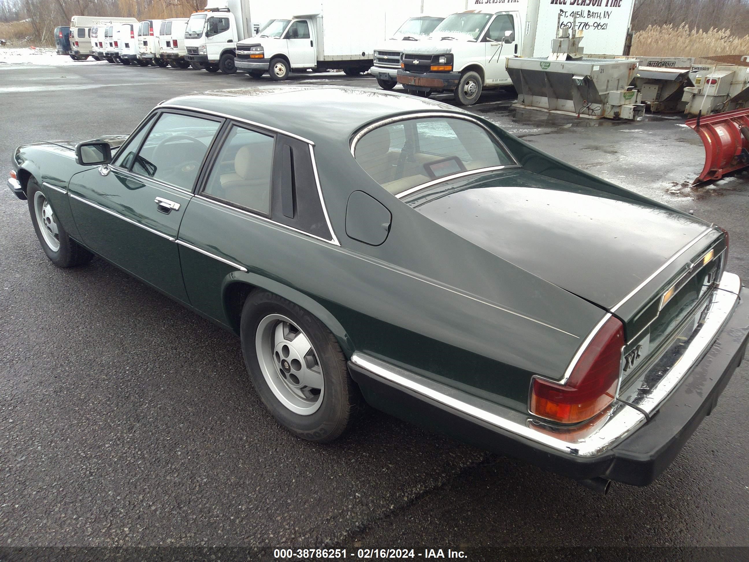 Photo 2 VIN: SAJNV5847GC127396 - JAGUAR XJS 