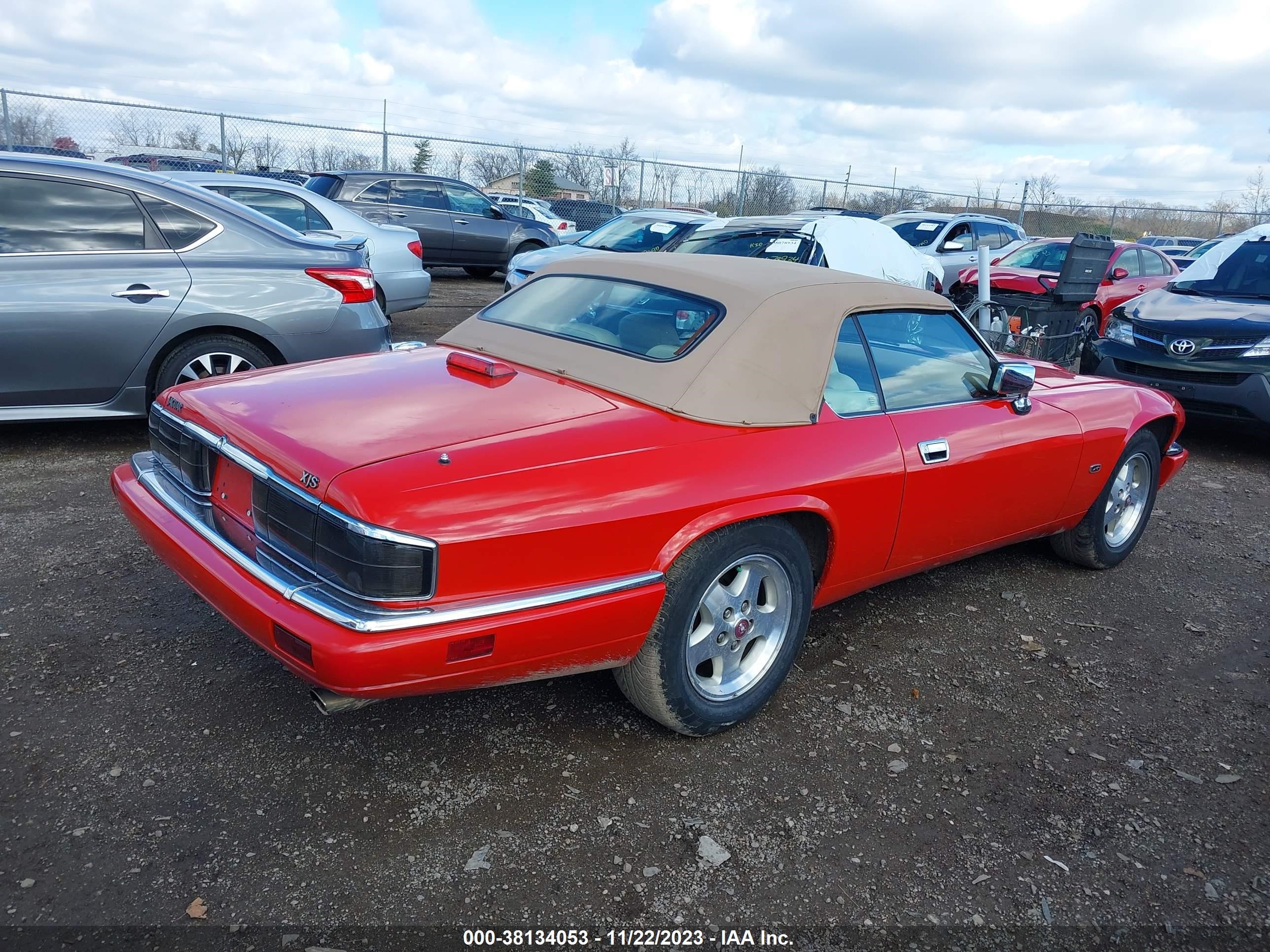 Photo 3 VIN: SAJNX2749RC190593 - JAGUAR XJS 