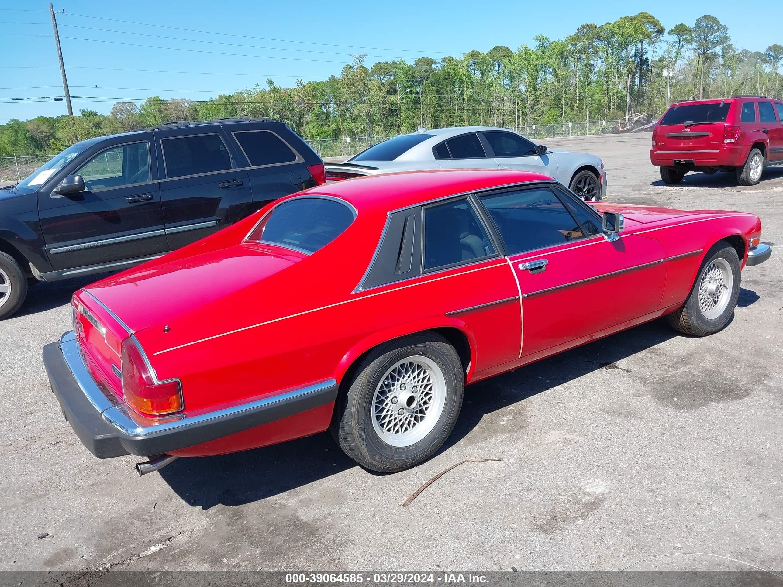 Photo 3 VIN: SAJTW5840MC179212 - JAGUAR XJS 