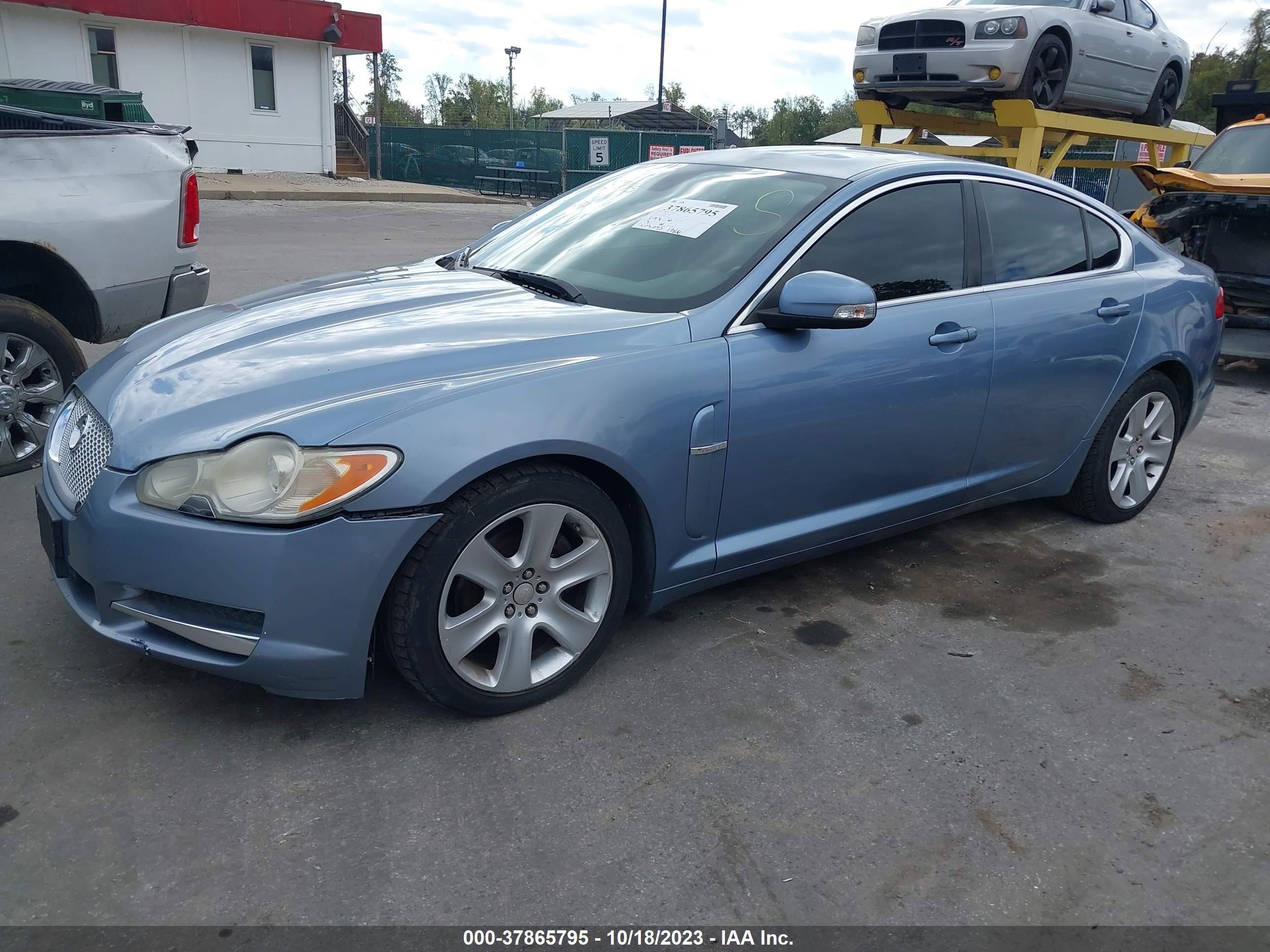 Photo 1 VIN: SAJWA05B39HR13580 - JAGUAR XF 