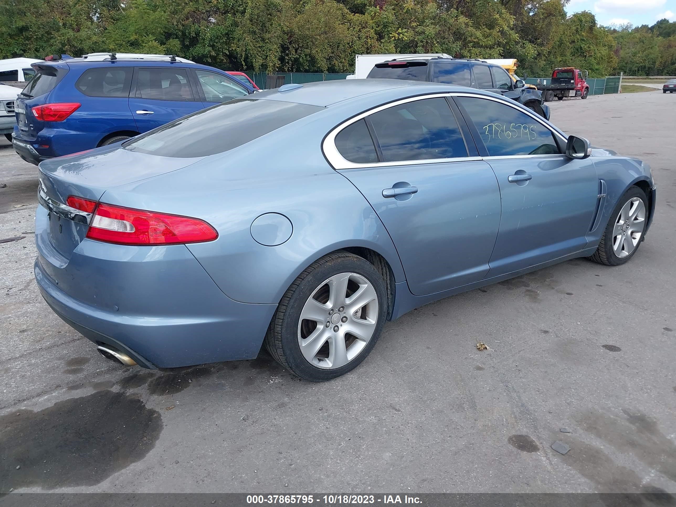 Photo 3 VIN: SAJWA05B39HR13580 - JAGUAR XF 