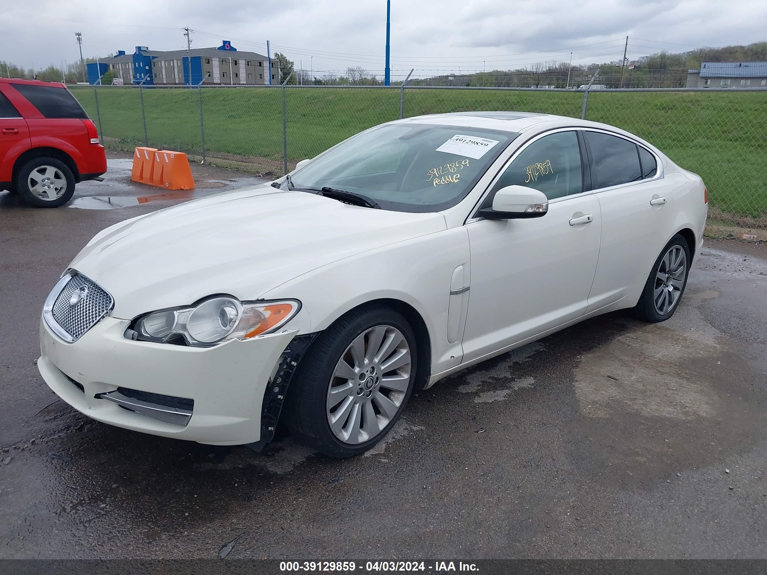 Photo 1 VIN: SAJWA06B39HR34993 - JAGUAR XF 