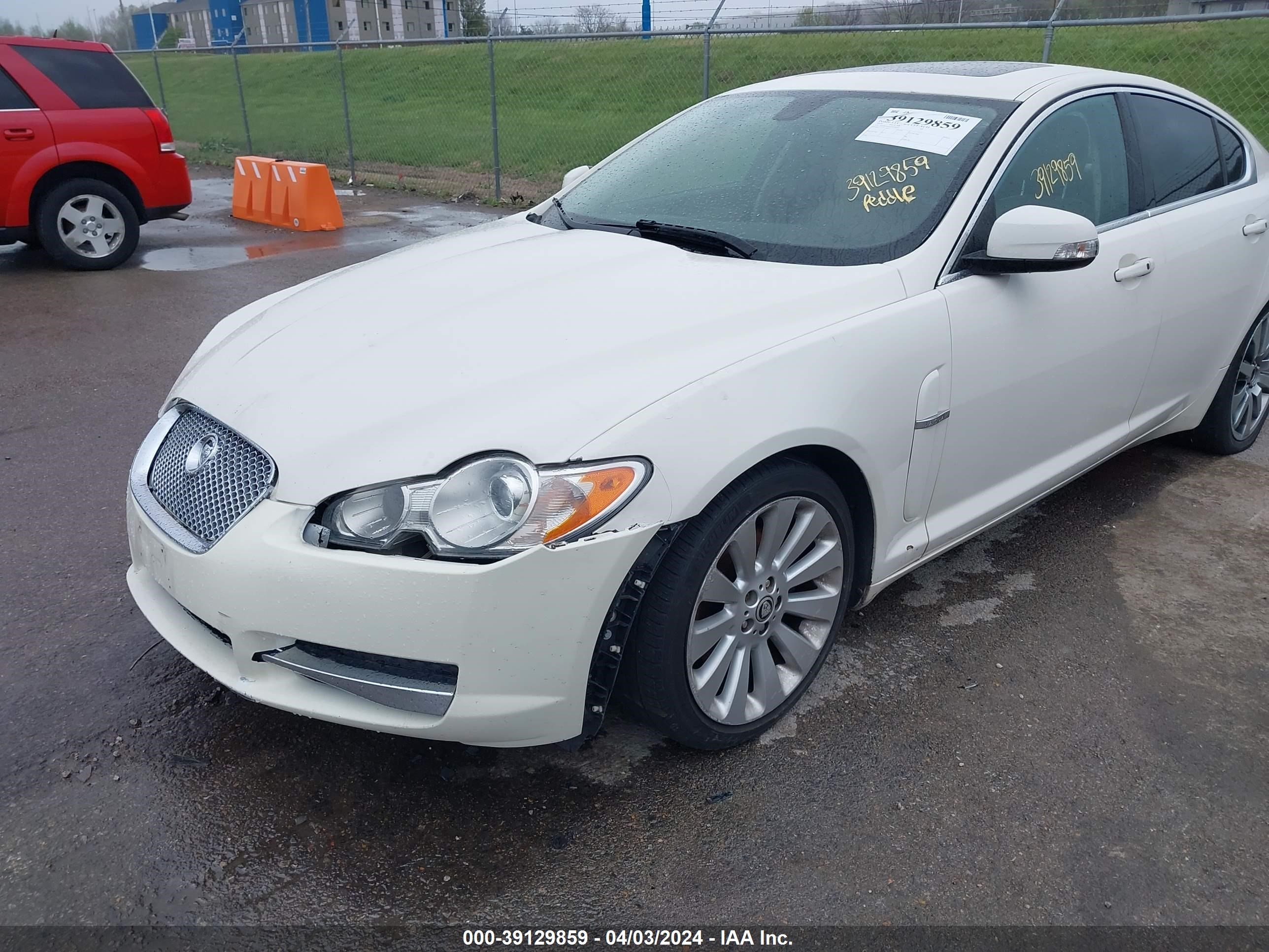 Photo 5 VIN: SAJWA06B39HR34993 - JAGUAR XF 