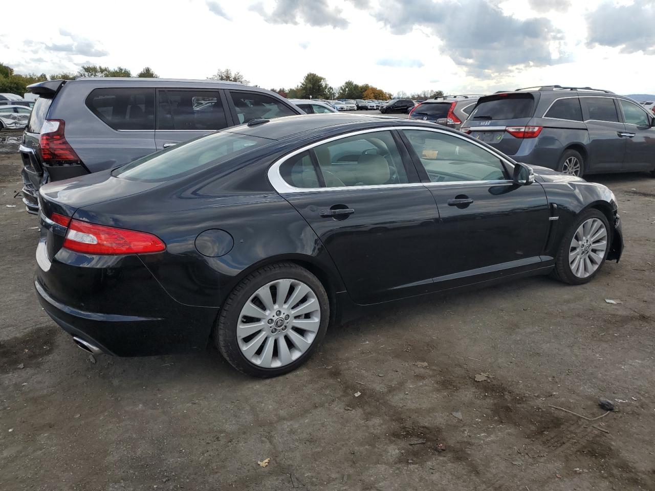 Photo 2 VIN: SAJWA06B49HR41712 - JAGUAR XF 