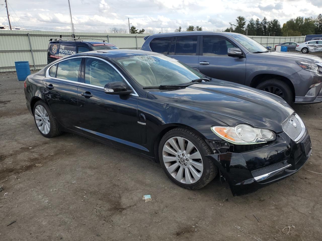 Photo 3 VIN: SAJWA06B49HR41712 - JAGUAR XF 