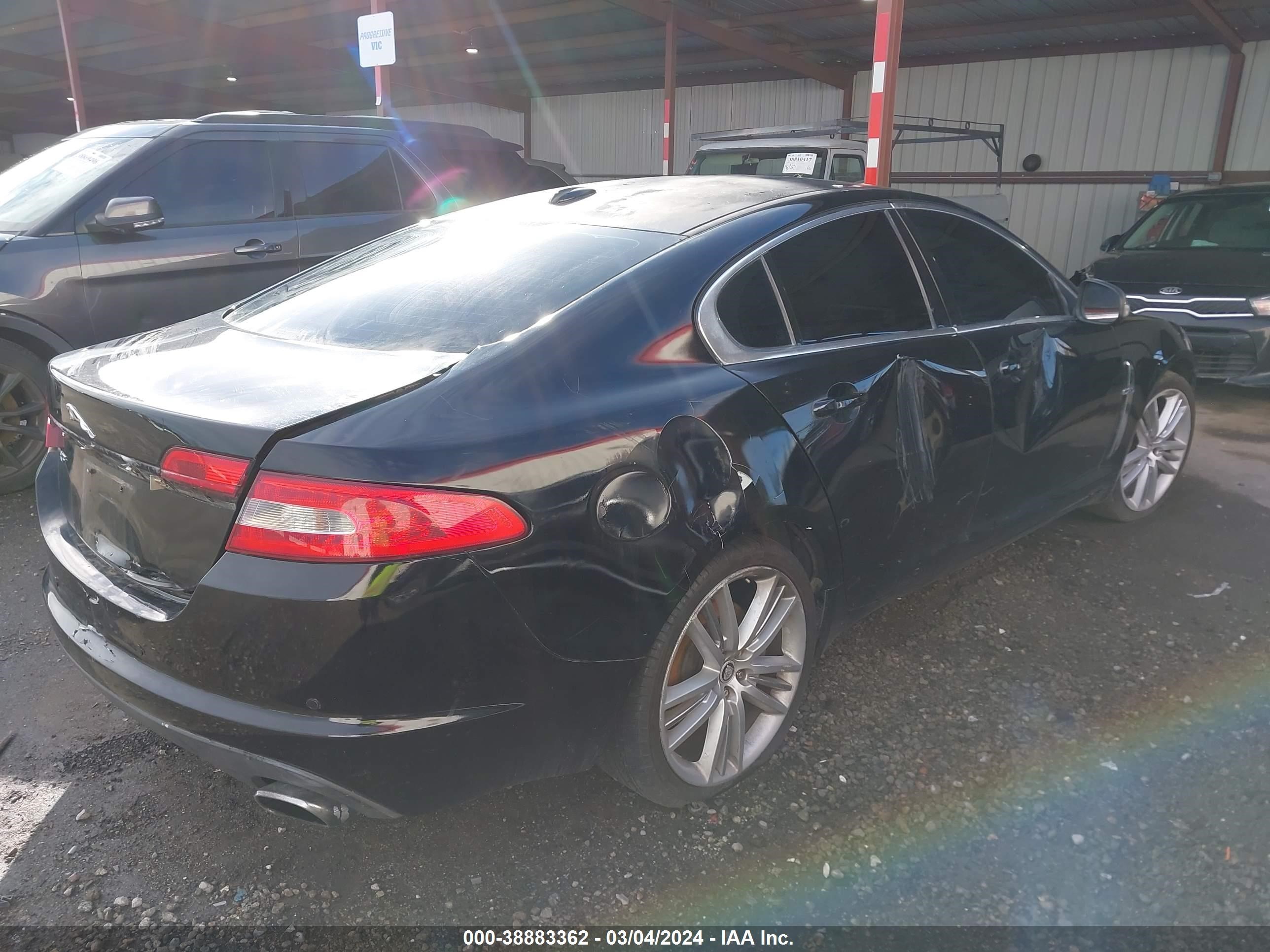 Photo 3 VIN: SAJWA06B59HR07892 - JAGUAR XF 