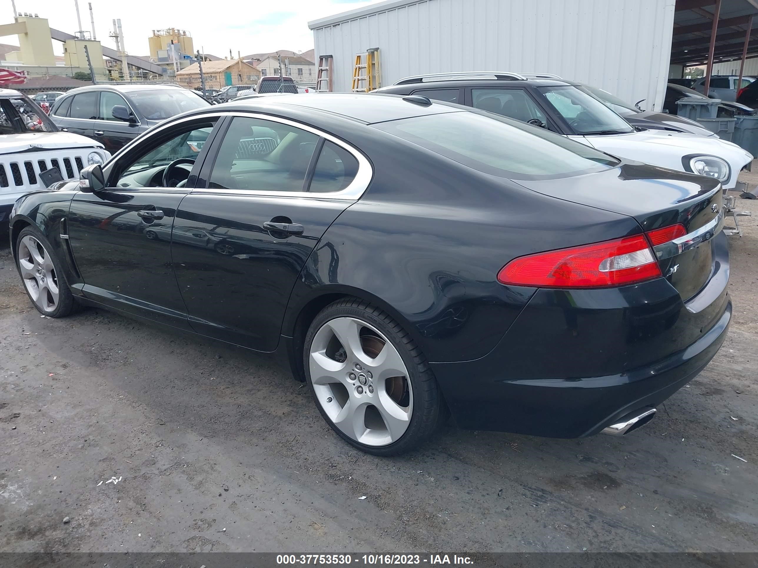 Photo 2 VIN: SAJWA07C291R41370 - JAGUAR XF 