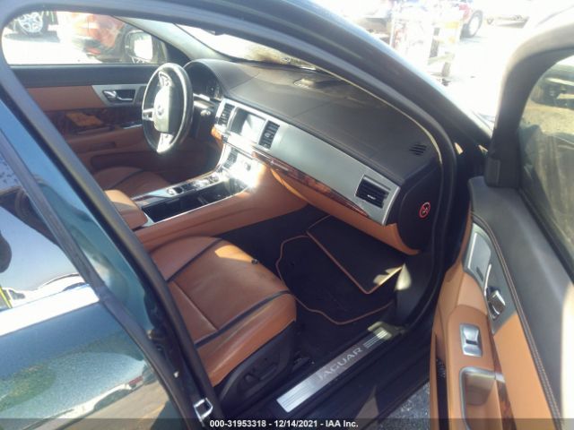 Photo 4 VIN: SAJWA0F70F8U68723 - JAGUAR XF 