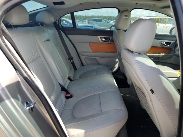 Photo 5 VIN: SAJWA0FA1AHR53747 - JAGUAR XF LUXURY 