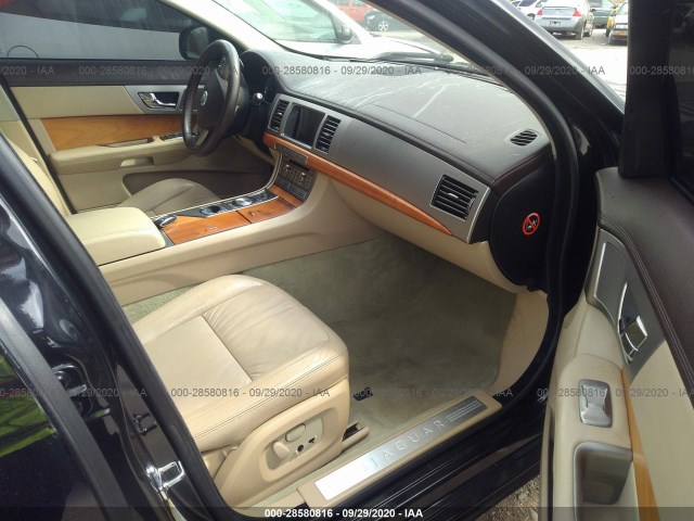 Photo 4 VIN: SAJWA0FA2AHR55698 - JAGUAR XF 