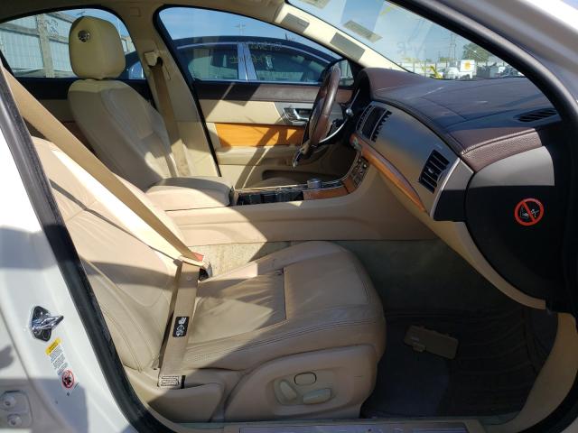 Photo 4 VIN: SAJWA0FA6AHR52917 - JAGUAR XF LUXURY 