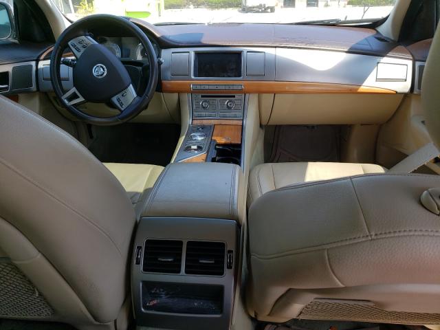 Photo 8 VIN: SAJWA0FA6AHR52917 - JAGUAR XF LUXURY 