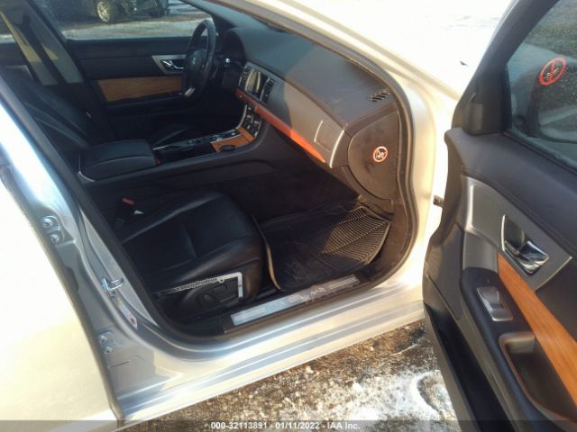 Photo 4 VIN: SAJWA0FA8AHR59478 - JAGUAR XF 